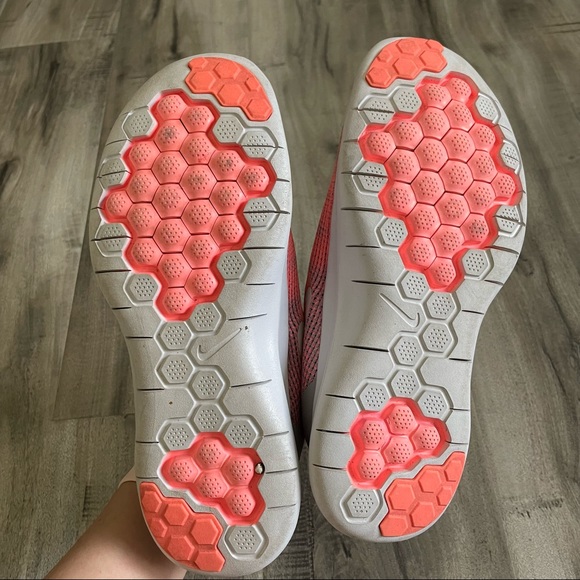 Nike Flex Running Shoes - Picture 4 of 4